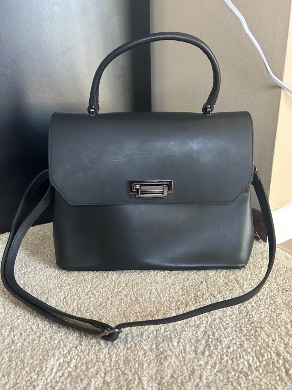 Luana Ferracuti Leather Bag Black Hand Carried Crossbody. Italy Made. Black.